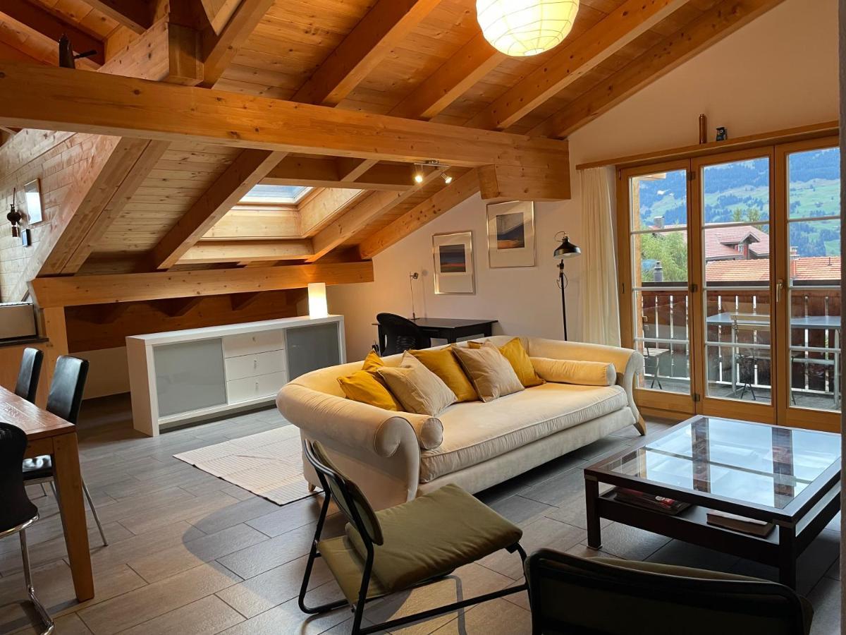 Attic In The Alps Lägenhet Luzein Exteriör bild